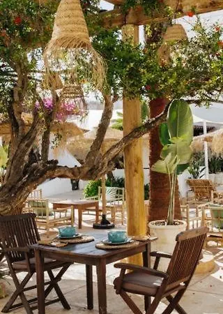 La Bohemia Del Rio Boutique - Adults Only Hotel Santa Eularia des Riu